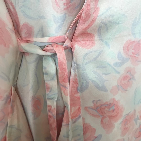 Pure Silk S/m Satin Rose print robe and chemise - Picture 10 of 15